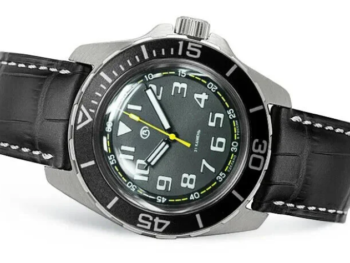 Vostok Amphibia-Tourist 2415.01/14065B Exclusive Watch