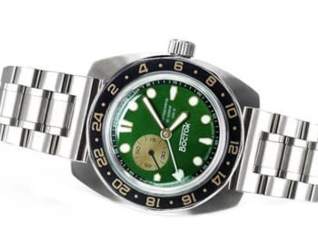 Vostok Amphibia-Batman 2426.12/17099B Exclusive 24-Hours Watch