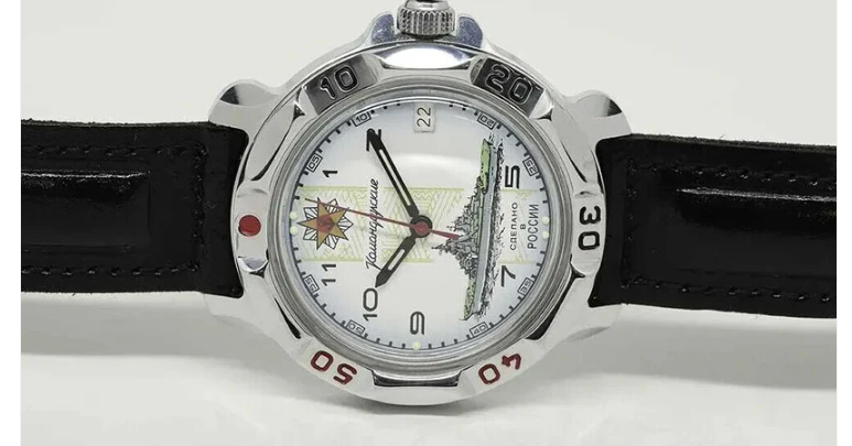 Vostok Komandirskie 2414A/811428 Mechanical Military Watch - Image 3