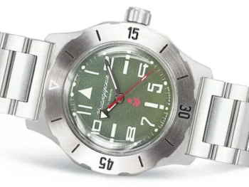 Vostok Komandirskie 2415.01/350746 Mechanical-Automatic Military Watch