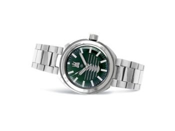 Vostok Amphibia-Neptun 2415.01/96033G Mechanical-Automatic Dive Watch