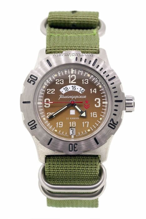 Vostok Komandirskie 350754/2432 Automatic Day-Night Indicator Watch